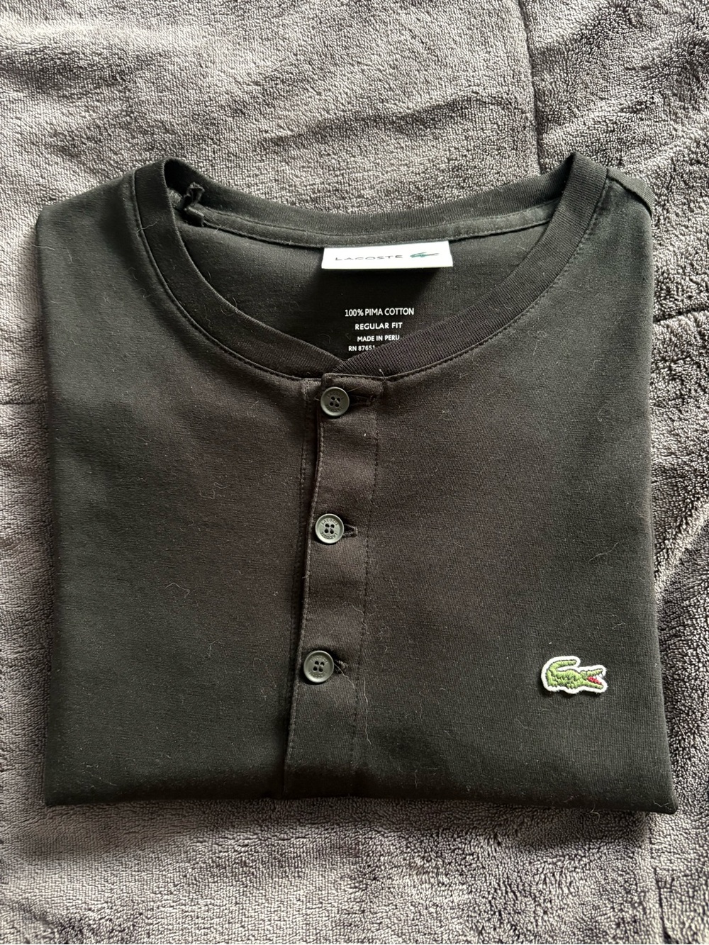 Brand new never worn Lacoste Men’s Black Henley t-shirt size S regular fit.